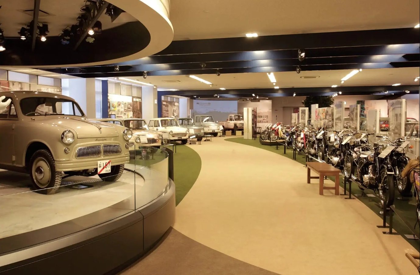 🏛️ 스즈키 역사관 (스즈키 레키시칸)